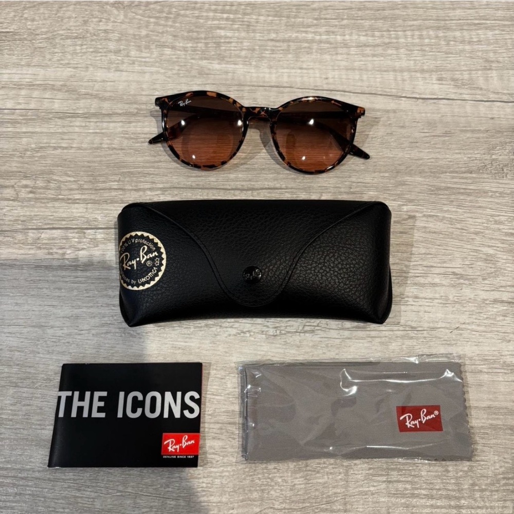 Ray-Bans New Never Worn